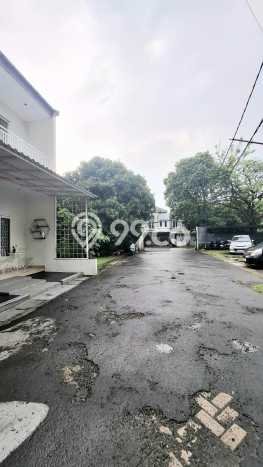 Dijual Hunian Rumah Terawat 3 KT di Cirendeu, Jakarta Selatan Dijual Hunian Rumah Terawat 3 KT di Cirendeu, Jakarta Selatan