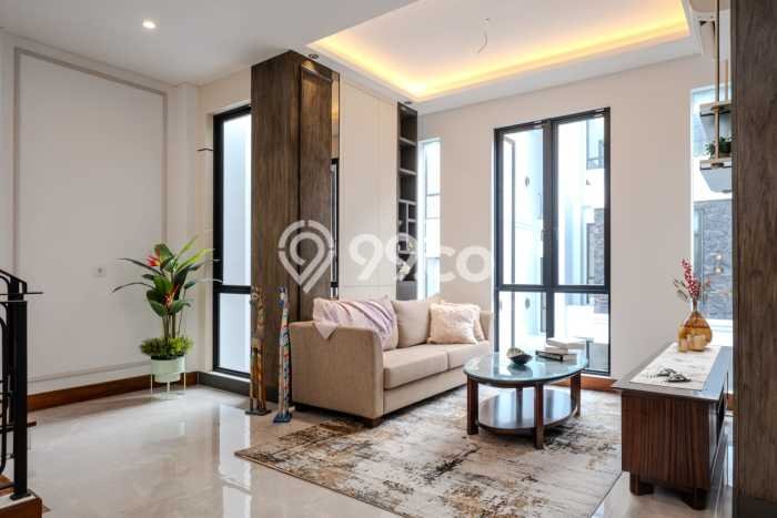 For Sale! Premium House LT 110m2 Desain Elegan di Lebak Bulus For Sale! Premium House LT 110m2 Desain Elegan di Lebak Bulus
