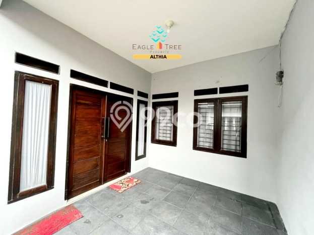 Rumah Strategis Minimalis Lb 120m2 di Ciputat, Tangerang Selatan Rumah Strategis Minimalis Lb 120m2 di Ciputat, Tangerang Selatan