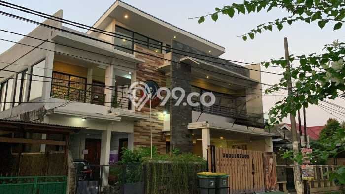 Dijual Rumah Mewah Exclusive di Ciputat, Tangerang Selatan Dijual Rumah Mewah Exclusive di Ciputat, Tangerang Selatan