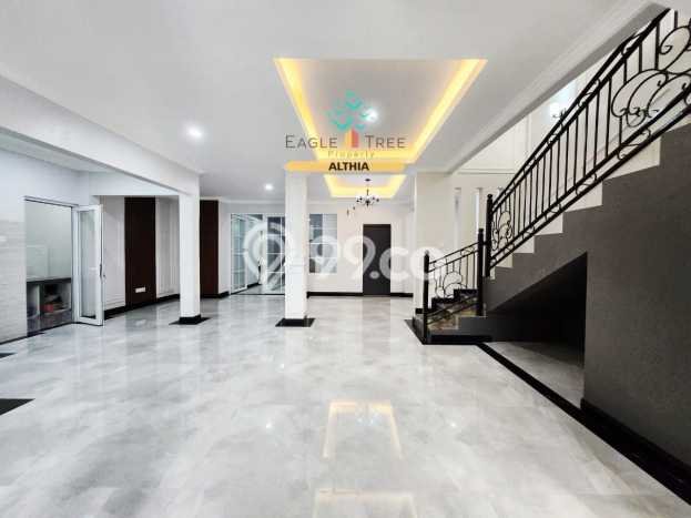 Rumah Elit Modern Siap Huni di Rempoa Tangerang Selatan Rumah Elit Modern Siap Huni di Rempoa Tangerang Selatan