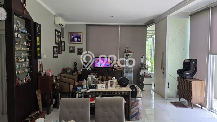 Hunian Elit LB 180m2 Siap Huni Desain Elegan di Sektor 9-Bintaro, Tangerang Selatan Hunian Elit LB 180m2 Siap Huni Desain Elegan di Sektor 9-Bintaro, Tangerang Selatan