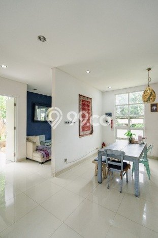 For Sale! Luxury House LT 208m2 Desain Elegan di BSD For Sale! Luxury House LT 208m2 Desain Elegan di BSD