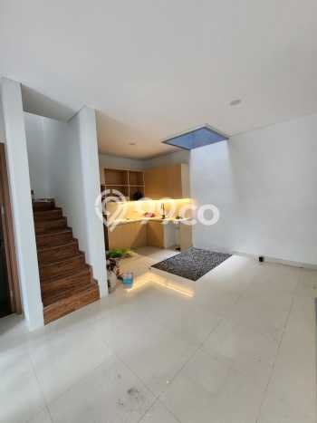 For Sale Rumah 3 Kamar Lokasi Ideal Nyaman dan Strategis di Pondok Aren For Sale Rumah 3 Kamar Lokasi Ideal Nyaman dan Strategis di Pondok Aren