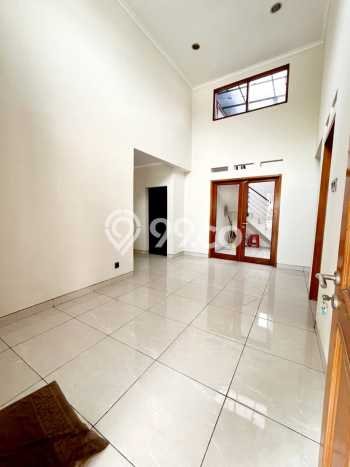 Dijual Hunian Rumah Nyaman 3 KT di Sektor 9-Bintaro, Tangerang Selatan Dijual Hunian Rumah Nyaman 3 KT di Sektor 9-Bintaro, Tangerang Selatan