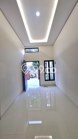 Rumah Modern Cantik 3 KT Bisa Langsung Pindah di Ciputat Rumah Modern Cantik 3 KT Bisa Langsung Pindah di Ciputat