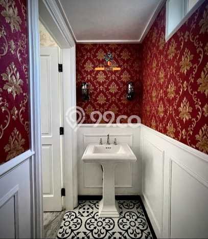 Ready to Use! Premium House LT 230m2 Desain Modern di BSD Ready to Use! Premium House LT 230m2 Desain Modern di BSD