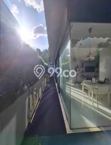 Dijual Rumah Luas Elegan Dengan View Cantik di Veteran, Jakarta Selatan Dijual Rumah Luas Elegan Dengan View Cantik di Veteran, Jakarta Selatan