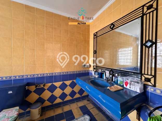 Rumah Elit Modern Tanpa Renovasi di Graha Raya Tangerang Selatan Rumah Elit Modern Tanpa Renovasi di Graha Raya Tangerang Selatan