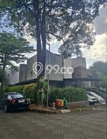 Dijual Rumah Luas Elegan Dengan View Cantik di Veteran, Jakarta Selatan Dijual Rumah Luas Elegan Dengan View Cantik di Veteran, Jakarta Selatan