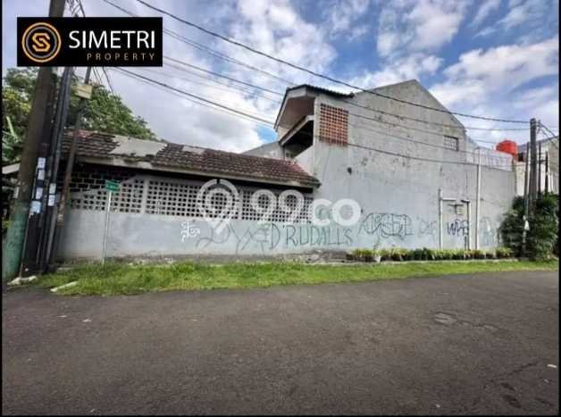 Hot Offer Hunian Premium Ideal dan Luas di Ciputat, Tangerang Selatan Hot Offer Hunian Premium Ideal dan Luas di Ciputat, Tangerang Selatan