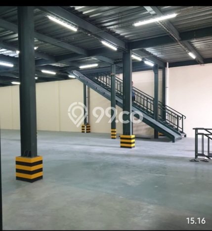 Disewakan Gudang di Kawasan Ramai Bandengan Luas 1428m2 Disewakan Gudang di Kawasan Ramai Bandengan Luas 1428m2