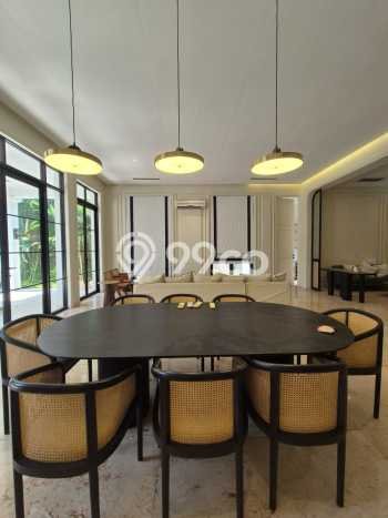 For Sale Rumah Elit Exclusive di Kebayoran Baru, Jakarta Selatan For Sale Rumah Elit Exclusive di Kebayoran Baru, Jakarta Selatan