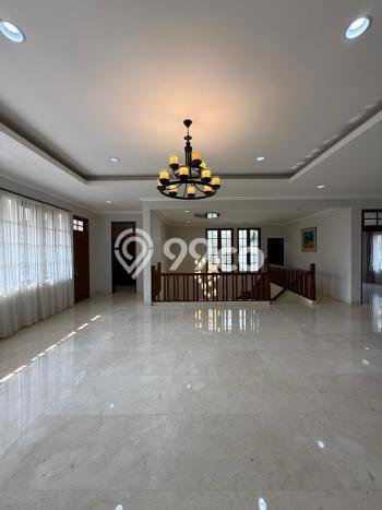 Ready to Use! Premium House LT 420m2 Desain Elegan di Pondok Indah Ready to Use! Premium House LT 420m2 Desain Elegan di Pondok Indah