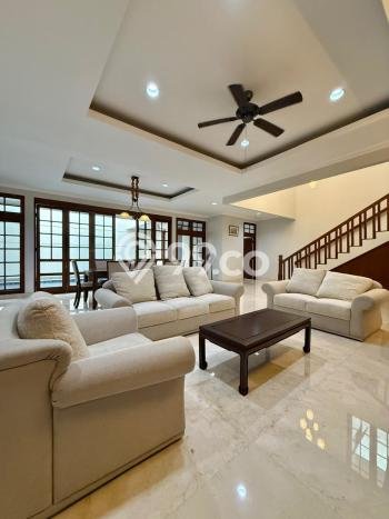 Ready to Use! Premium House LT 420m2 Desain Elegan di Pondok Indah Ready to Use! Premium House LT 420m2 Desain Elegan di Pondok Indah