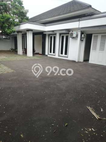 Ready to Use! Premium House LT 696m2 Desain Elegan di Bangka Ready to Use! Premium House LT 696m2 Desain Elegan di Bangka
