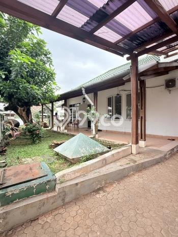 Rumah Modern 5 Kamar LT 268m2 di Cinere Rumah Modern 5 Kamar LT 268m2 di Cinere