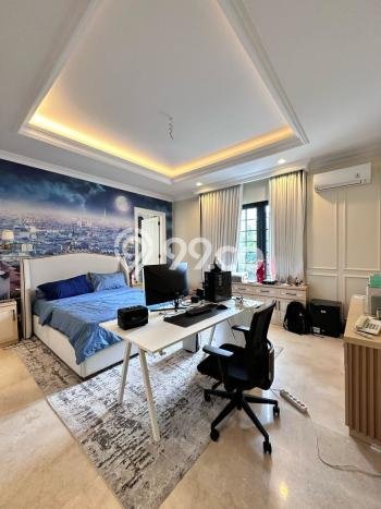 Dijual Rumah Mewah Elegan Dengan View Cantik di Pejaten, Jakarta Selatan Dijual Rumah Mewah Elegan Dengan View Cantik di Pejaten, Jakarta Selatan