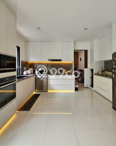 Hunian Elit LB 350m2 Siap Pakai Desain Elegan di Sektor 8 - Bintaro, Tangerang Selatan Hunian Elit LB 350m2 Siap Pakai Desain Elegan di Sektor 8 - Bintaro, Tangerang Selatan