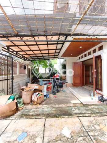 For Sale! Premium House LT 248m2 Desain Modern di Radio Dalam For Sale! Premium House LT 248m2 Desain Modern di Radio Dalam
