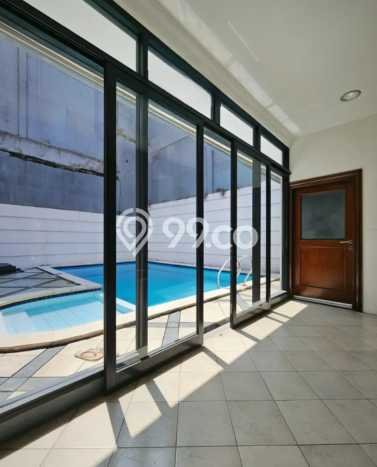 Dijual Rumah Luas Megah Dengan View Eksklusif di Pondok Indah, Jakarta Selatan Dijual Rumah Luas Megah Dengan View Eksklusif di Pondok Indah, Jakarta Selatan