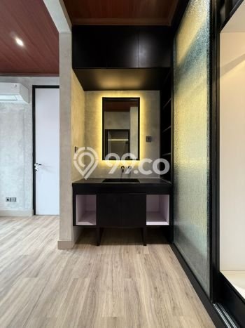 Rumah Luxury Modern Siap Huni di Pondok Indah Jakarta Selatan Rumah Luxury Modern Siap Huni di Pondok Indah Jakarta Selatan