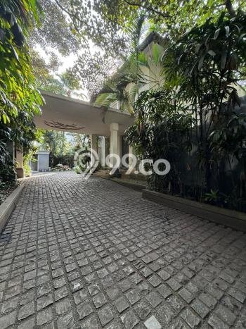 Siap Huni Hunian Elit 4 Kamar di Kebayoran Baru Dekat ke Mana Saja Siap Huni Hunian Elit 4 Kamar di Kebayoran Baru Dekat ke Mana Saja
