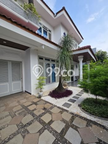 Hunian Eksklusif Siap Huni LT 380m2 di Kebayoran Lama, Jakarta Selatan Hunian Eksklusif Siap Huni LT 380m2 di Kebayoran Lama, Jakarta Selatan