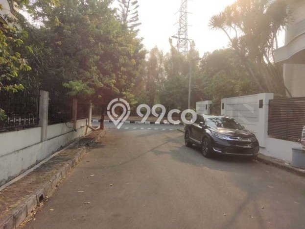 Dijual Rumah Luas Elegan Dengan View Eksklusif di Sunter, Jakarta Utara Dijual Rumah Luas Elegan Dengan View Eksklusif di Sunter, Jakarta Utara
