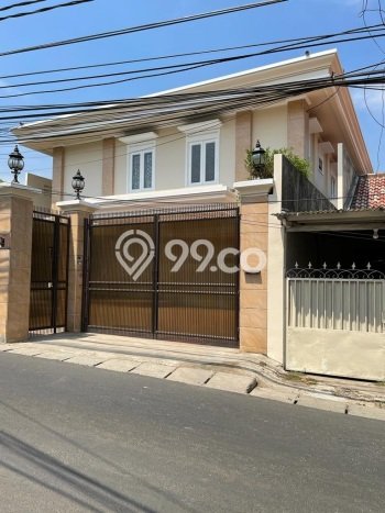 For Sale Rumah Elit Exclusive di Kebayoran Baru, Jakarta Selatan For Sale Rumah Elit Exclusive di Kebayoran Baru, Jakarta Selatan