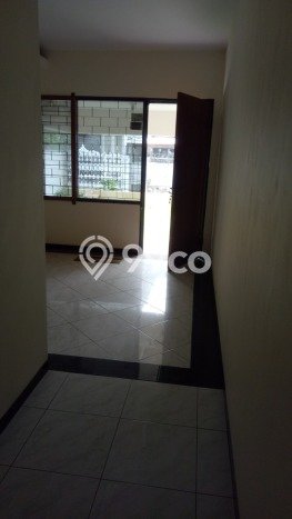 Disewakan! Rumah 3 Kamar Tidur &
2 Kamar Mandi di Sunter, Jakarta Utara Disewakan! Rumah 3 Kamar Tidur &
2 Kamar Mandi di Sunter, Jakarta Utara