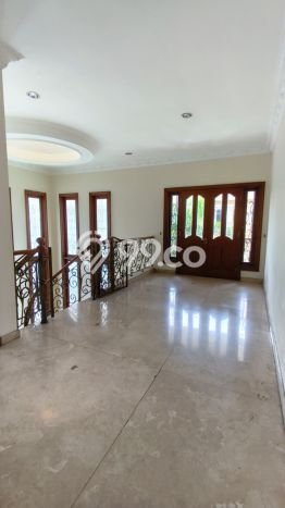 Hunian Mewah Dijual LT 329m2 di Kelapa Gading, Jakarta Utara Hunian Mewah Dijual LT 329m2 di Kelapa Gading, Jakarta Utara