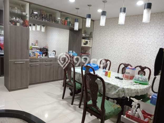 Siap Huni Rumah Mewah 4 Kamar di Kemayoran Dekat ke Mana Saja Siap Huni Rumah Mewah 4 Kamar di Kemayoran Dekat ke Mana Saja