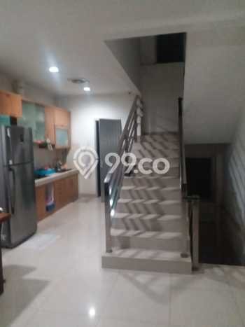 Ruko Bagus Dijual LB 190m2 Lokasi Strategis Jakarta Barat Area Cocok untuk Bisnis Ruko Bagus Dijual LB 190m2 Lokasi Strategis Jakarta Barat Area Cocok untuk Bisnis