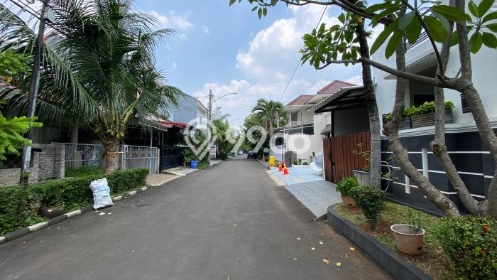 Rumah Minimalis 4 KT di Bintaro Tangerang Selatan Unfurnished Rumah Minimalis 4 KT di Bintaro Tangerang Selatan Unfurnished