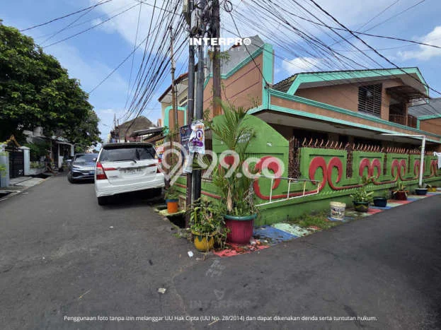 Disewakan! Rumah 9 Kamar Tidur &
8 Kamar Mandi di Slipi, Jakarta Barat Disewakan! Rumah 9 Kamar Tidur &
8 Kamar Mandi di Slipi, Jakarta Barat