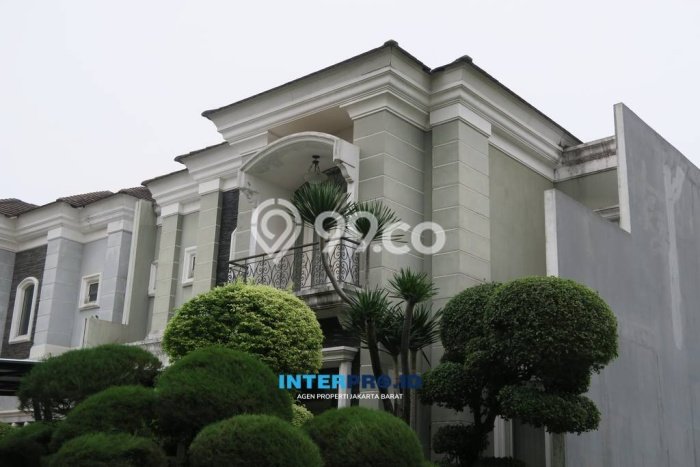 Rumah Dijual Full Furnish Lt 260m2 Mewah Nomor Cantik Emerald PHG Gading Serpong Rumah Dijual Full Furnish Lt 260m2 Mewah Nomor Cantik Emerald PHG Gading Serpong