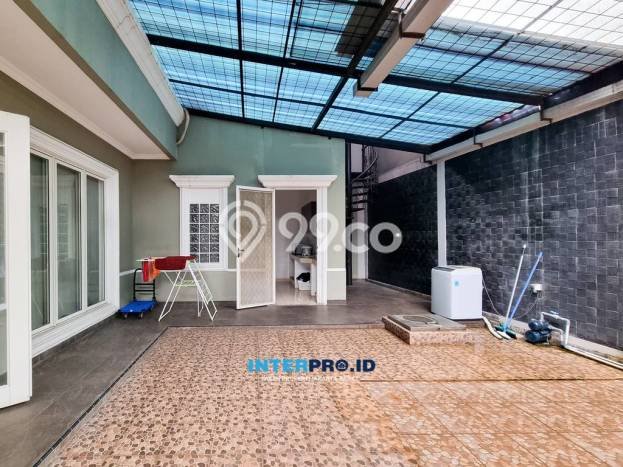 Rumah Dijual Full Furnish Lt 260m2 Mewah Nomor Cantik Emerald PHG Gading Serpong Rumah Dijual Full Furnish Lt 260m2 Mewah Nomor Cantik Emerald PHG Gading Serpong