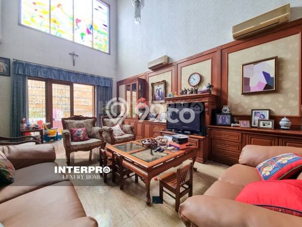 Rumah Luxury Modern Tanpa Renovasi di Puri Indah Jakarta Barat Rumah Luxury Modern Tanpa Renovasi di Puri Indah Jakarta Barat