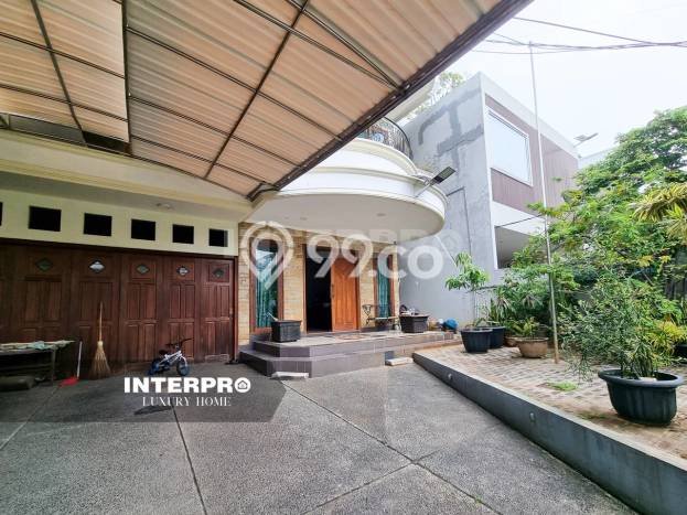 Rumah Luxury Modern Tanpa Renovasi di Puri Indah Jakarta Barat Rumah Luxury Modern Tanpa Renovasi di Puri Indah Jakarta Barat