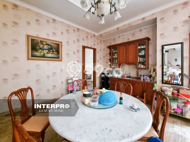 Rumah Luxury Modern Tanpa Renovasi di Puri Indah Jakarta Barat Rumah Luxury Modern Tanpa Renovasi di Puri Indah Jakarta Barat