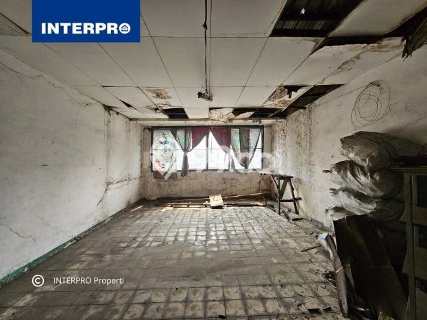 Ruko Hitung Tanah di Muara Karang Jakarta Utara Butuh Renovasi Ruko Hitung Tanah di Muara Karang Jakarta Utara Butuh Renovasi