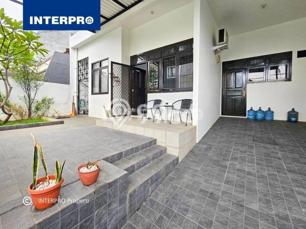 Rumah Taman Aries Blok Bagus Baru Renovasi Lt 150m2 Rumah Taman Aries Blok Bagus Baru Renovasi Lt 150m2