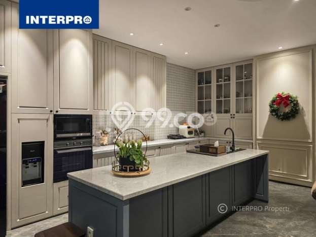 Jual Rumah Luas Elegan Dengan View Eksklusif di Permata Buana, Jakarta Barat Jual Rumah Luas Elegan Dengan View Eksklusif di Permata Buana, Jakarta Barat