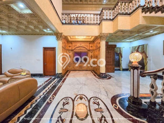 Hunian Elit LB 1000m2 Siap Pakai Desain Elegan di Permata Buana, Jakarta Barat Hunian Elit LB 1000m2 Siap Pakai Desain Elegan di Permata Buana, Jakarta Barat