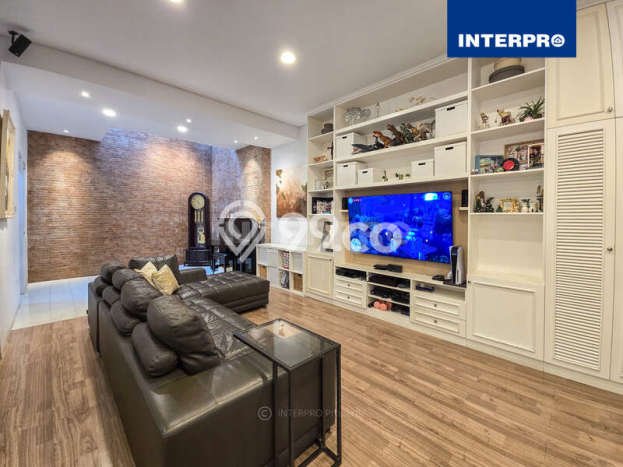 PROMO SPESIAL! Jual Rumah Berkualitas di Permata Buana, Jakarta Barat, Luas Tanah 120m² Luas Bangunan 180m² PROMO SPESIAL! Jual Rumah Berkualitas di Permata Buana, Jakarta Barat, Luas Tanah 120m² Luas Bangunan 180m²