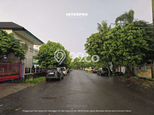 Rumah Elit Modern Tanpa Renovasi di Puri Indah Jakarta Barat Rumah Elit Modern Tanpa Renovasi di Puri Indah Jakarta Barat