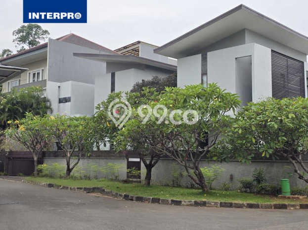 Ready to Use! Premium House LT 400m2 Desain Modern di Permata Buana Ready to Use! Premium House LT 400m2 Desain Modern di Permata Buana