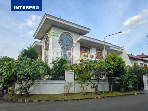 Hunian Elit LB 500m2 Siap Pakai Desain Elegan di Permata Buana, Jakarta Barat Hunian Elit LB 500m2 Siap Pakai Desain Elegan di Permata Buana, Jakarta Barat