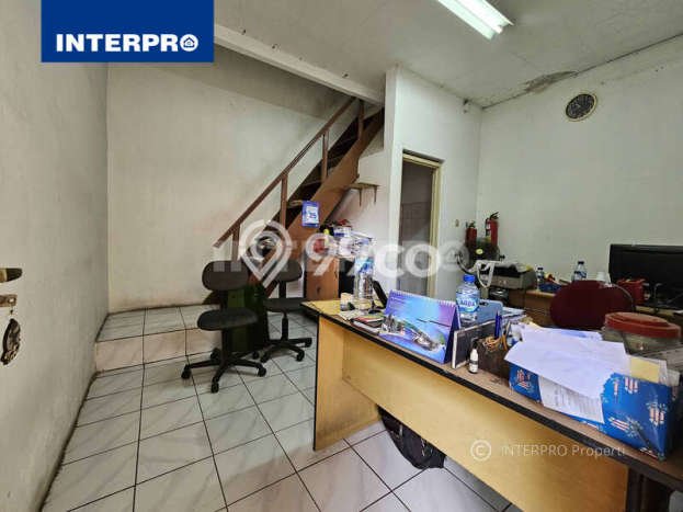 Untuk Dijual! Gudang di Pos Pengumben Jakarta Barat LT 400m2 / LB 126m2 Kawasan Bisnis Untuk Dijual! Gudang di Pos Pengumben Jakarta Barat LT 400m2 / LB 126m2 Kawasan Bisnis